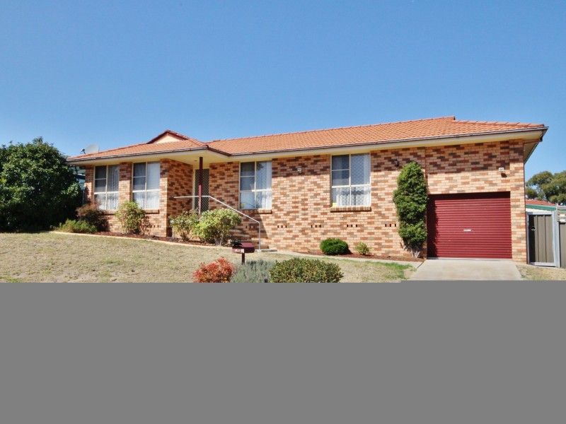 3 Ryan Place, Kelso NSW 2795