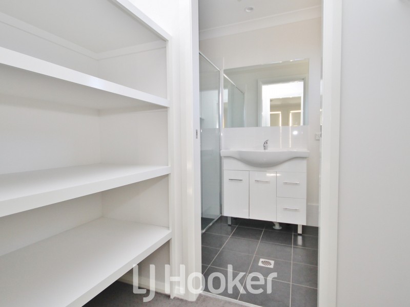 11 Amber Close, Kelso NSW 2795