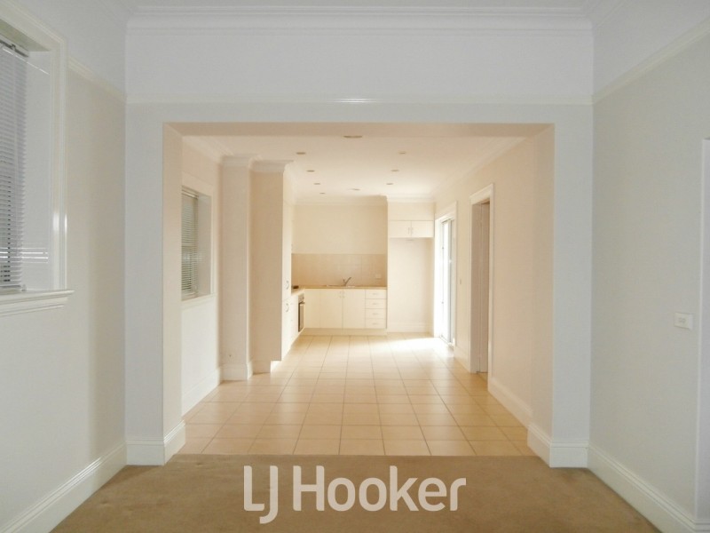 164 Piper Street, Bathurst NSW 2795