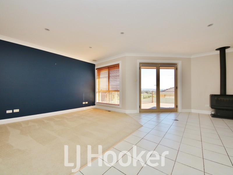 33 Endurance Court, Llanarth NSW 2795