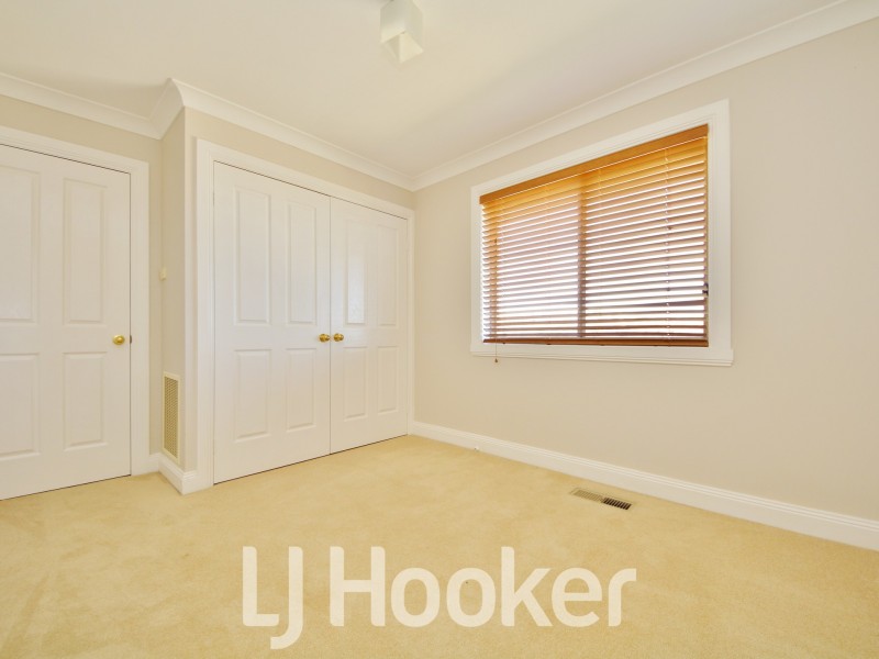 33 Endurance Court, Llanarth NSW 2795