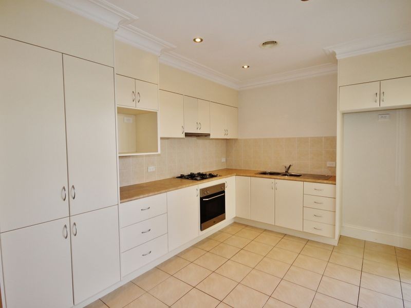 164 Piper Street, Bathurst NSW 2795