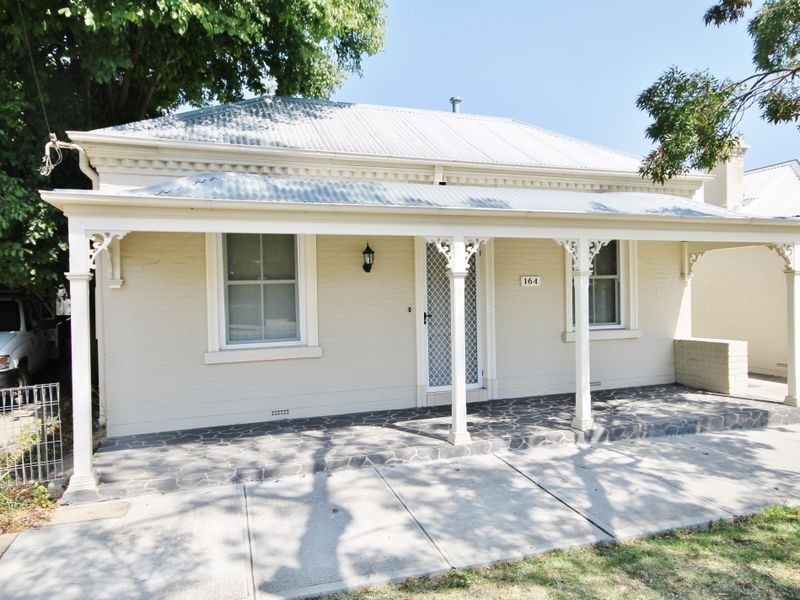164 Piper Street, Bathurst NSW 2795