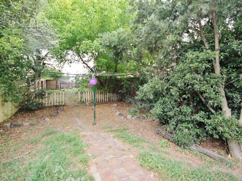 146 Seymour Street, Bathurst NSW 2795