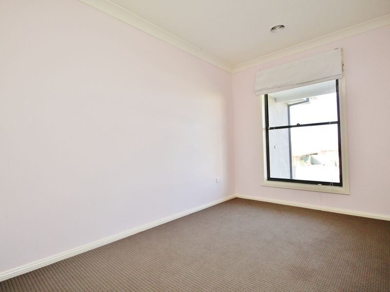 4 Colonial Circuit, Kelso NSW 2795