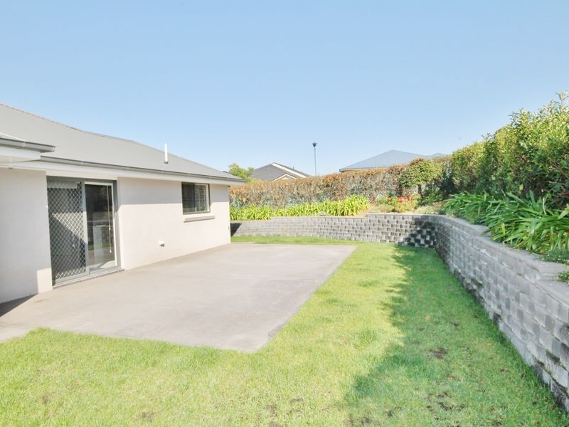 4 Colonial Circuit, Kelso NSW 2795