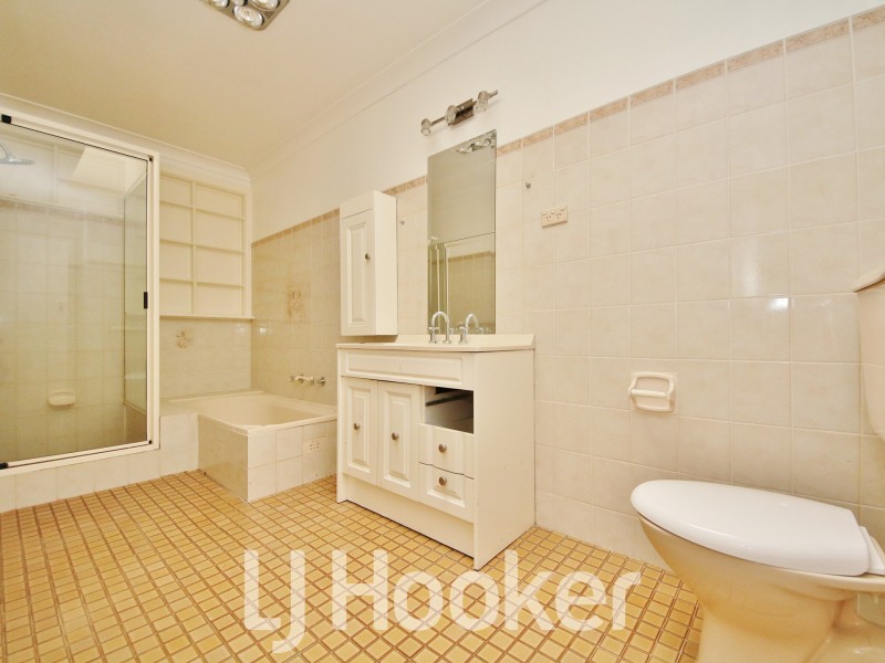 15 Rosehill Street, West Bathurst NSW 2795