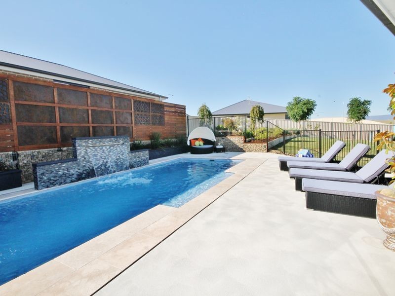 8 Jade Close, Kelso NSW 2795