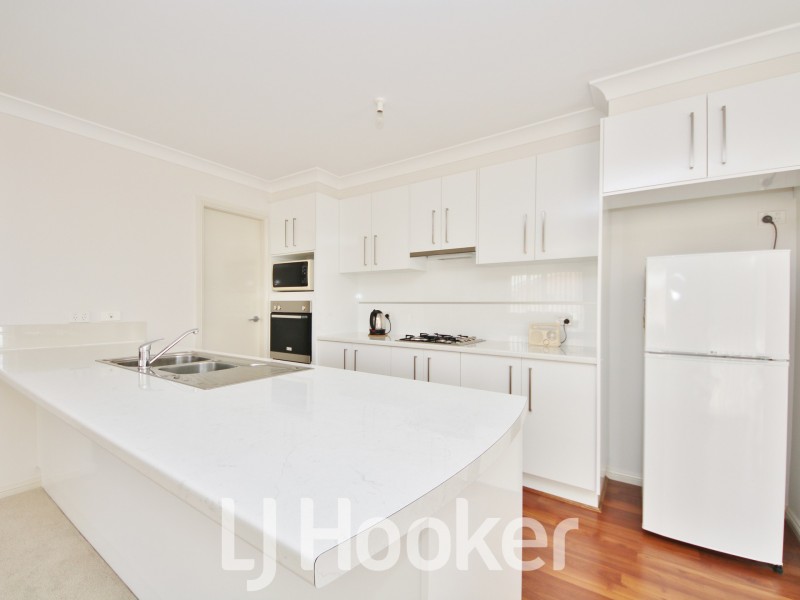 7 Dees Close, Gormans Hill NSW 2795