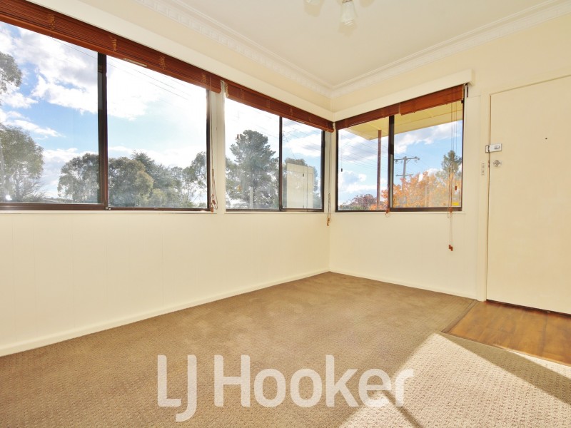 32 Esrom Street, West Bathurst NSW 2795