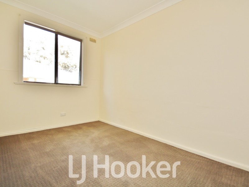 32 Esrom Street, West Bathurst NSW 2795