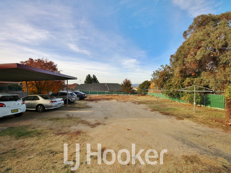 2/145 Rocket Street, Bathurst NSW 2795