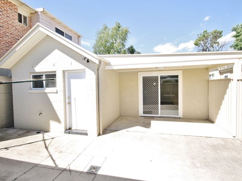 166 Piper Street, Bathurst NSW 2795