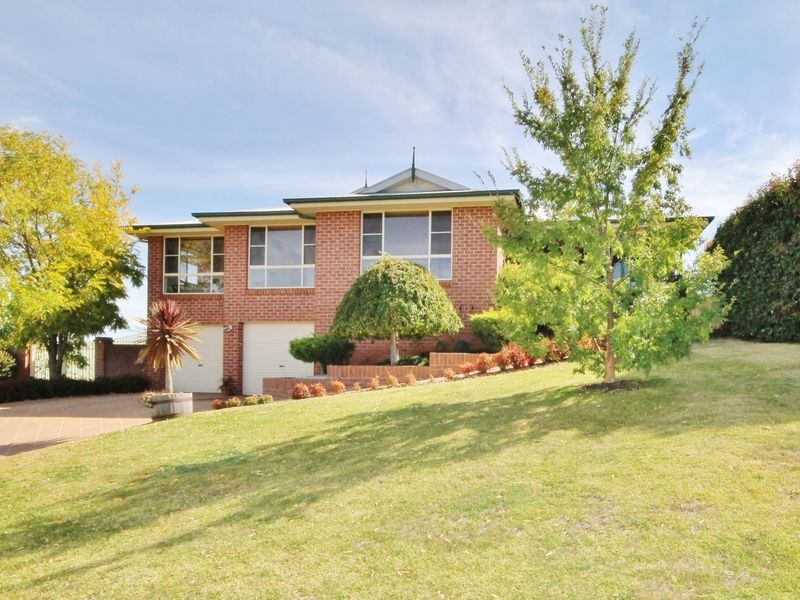 22 Willow Drive, Kelso NSW 2795