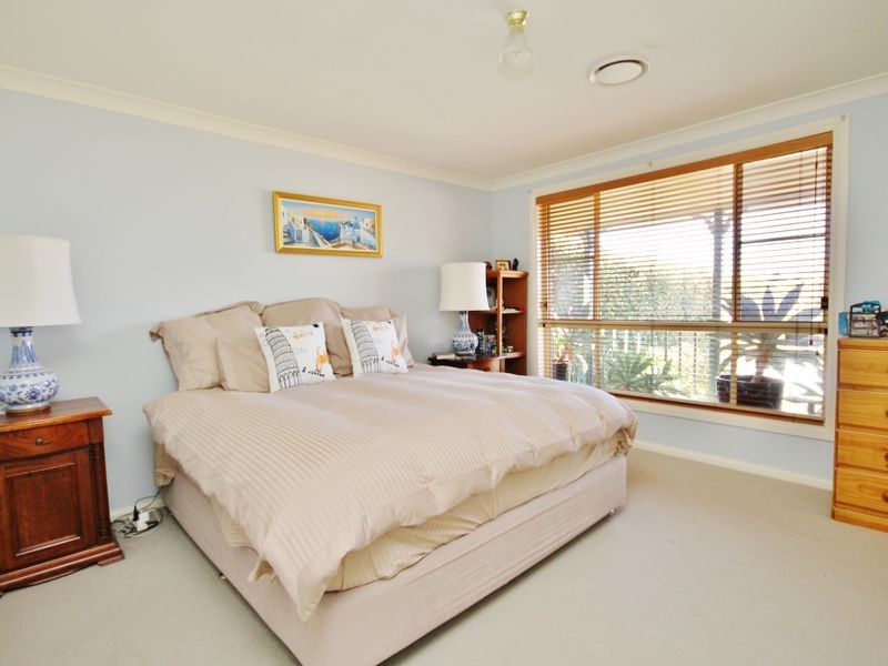 22 Willow Drive, Kelso NSW 2795