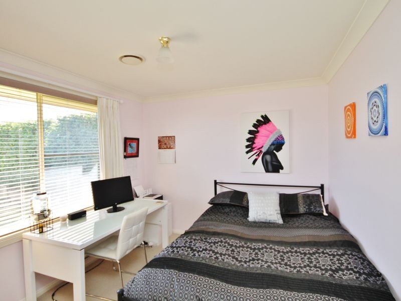 22 Willow Drive, Kelso NSW 2795