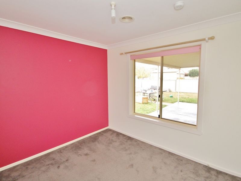 13 Locke Street, Raglan NSW 2795