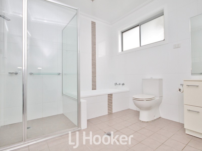 9 Mckell Street, Bathurst NSW 2795