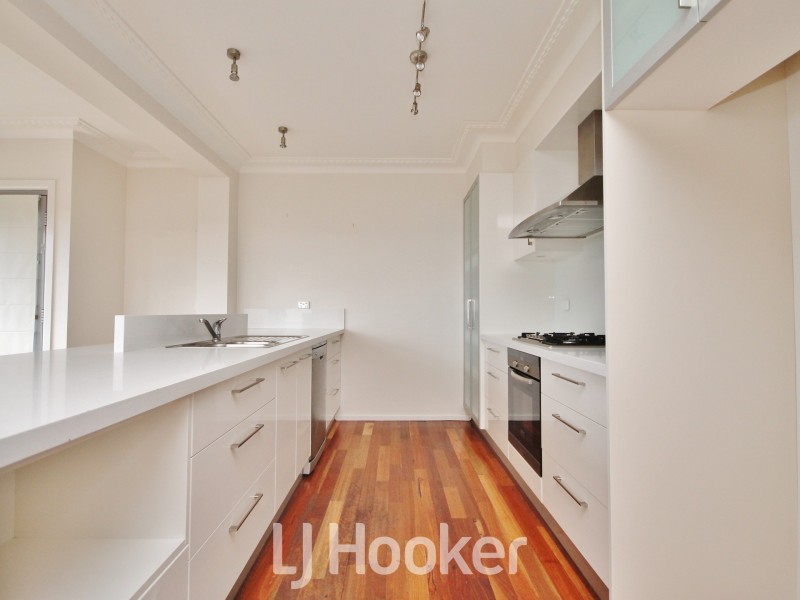 9 Mckell Street, Bathurst NSW 2795