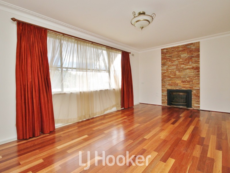 9 Mckell Street, Bathurst NSW 2795