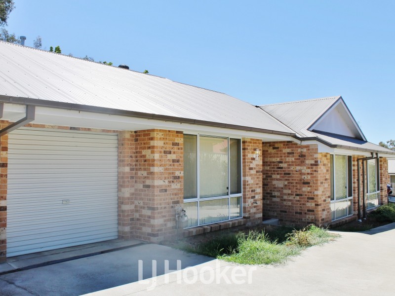 2/159a Stewart Street, Bathurst NSW 2795