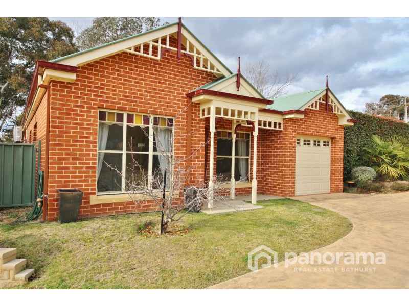 1/299A George Street, Bathurst NSW 2795