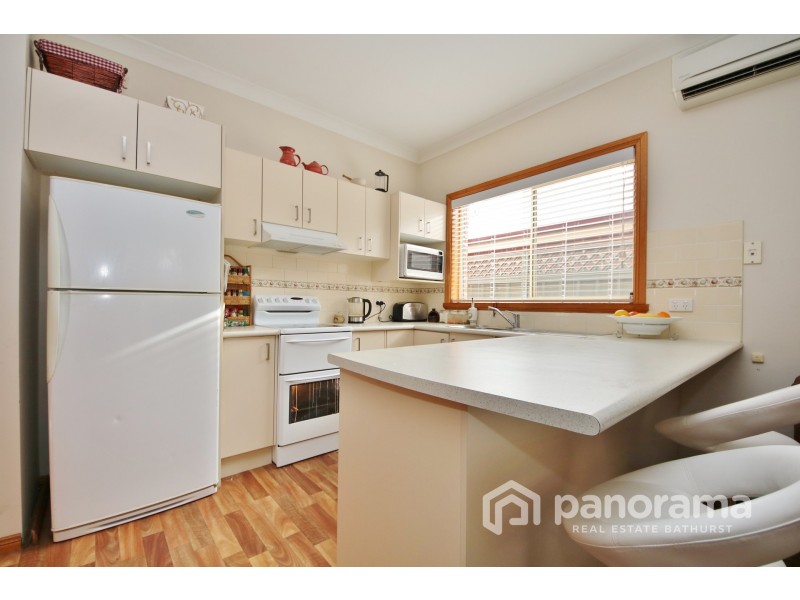 1/299A George Street, Bathurst NSW 2795