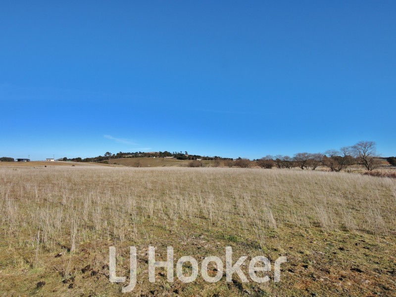 18 Graham Road, Blayney NSW 2799