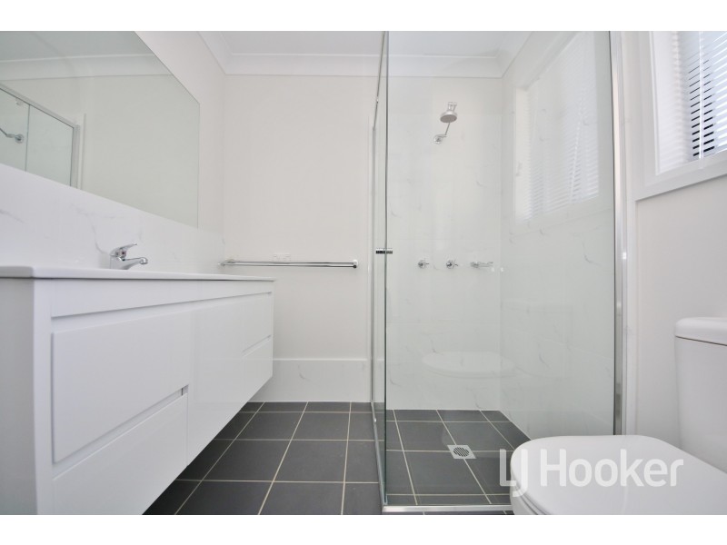 5 Maxwell Drive, Eglinton NSW 2795