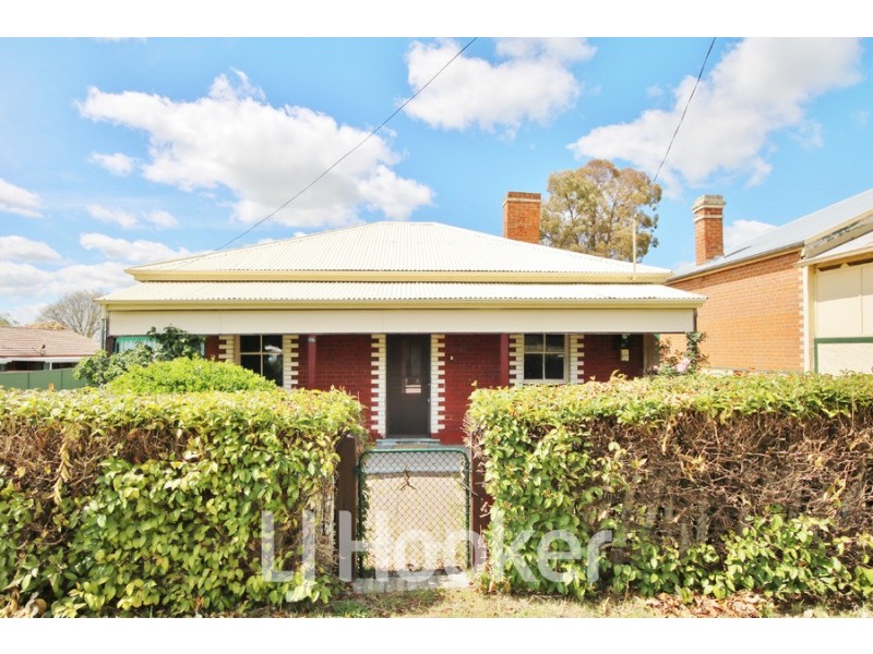 216 Havannah Street, Bathurst NSW 2795