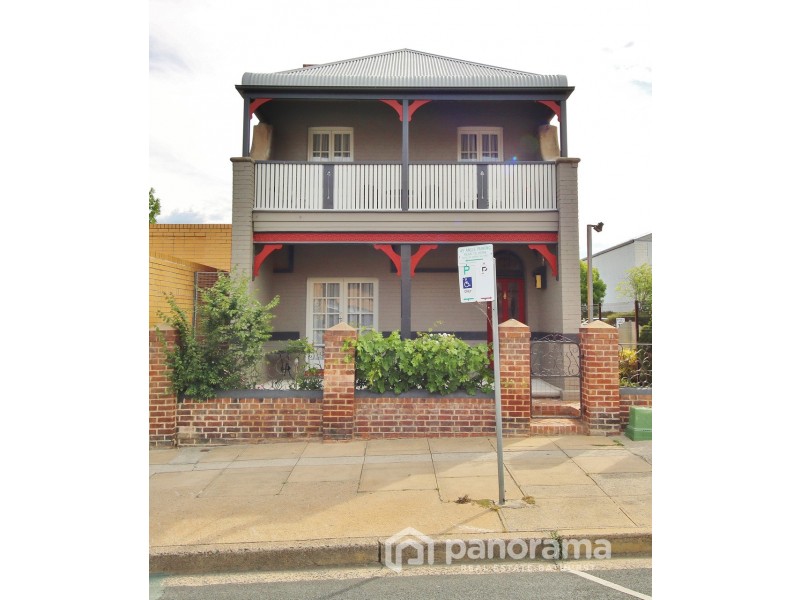 138 Russell Street, Bathurst NSW 2795