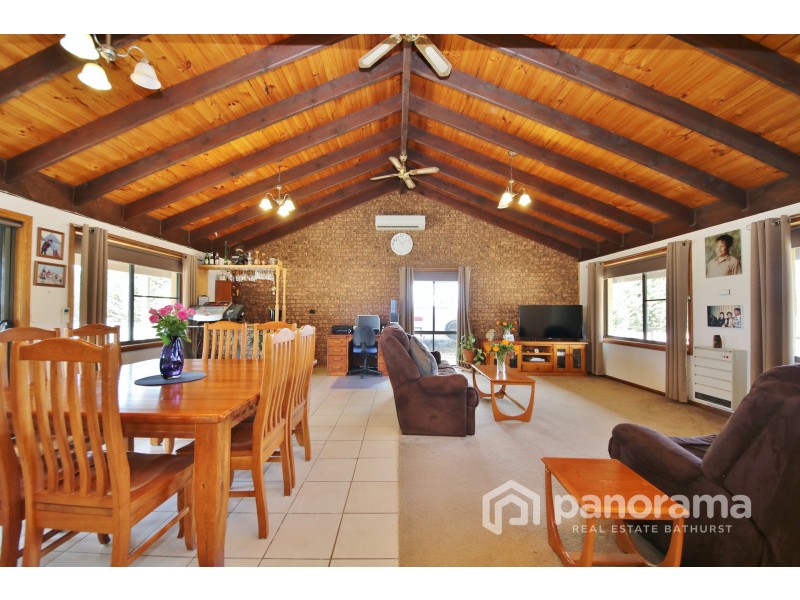 59 Woodside Drive, Mount Rankin NSW 2795