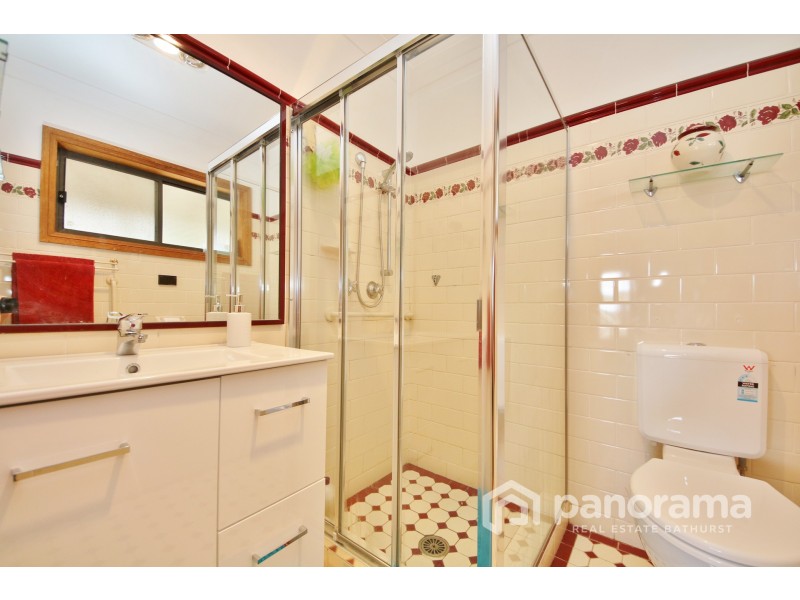 59 Woodside Drive, Mount Rankin NSW 2795