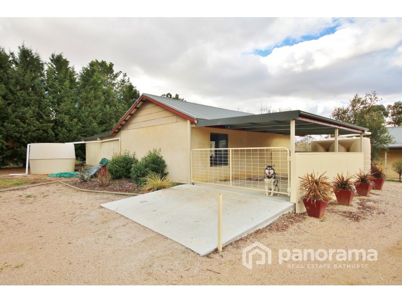 59 Woodside Drive, Mount Rankin NSW 2795