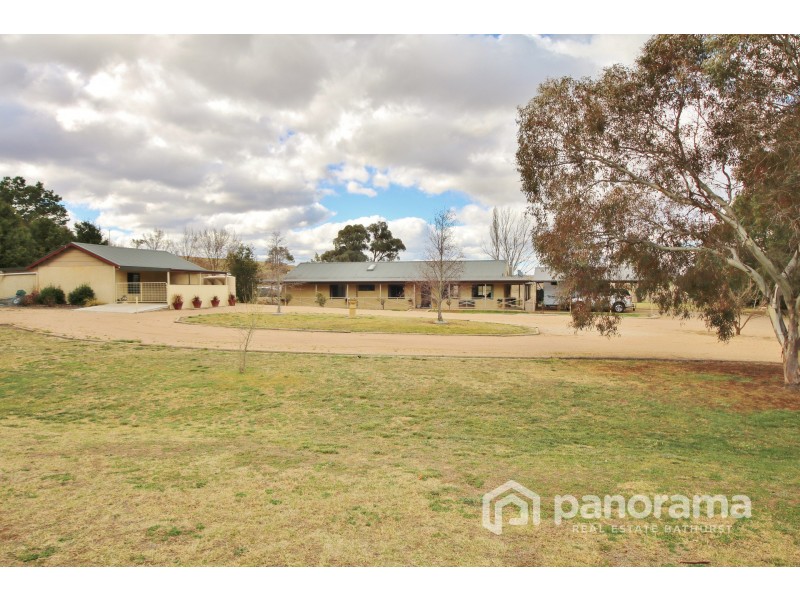 59 Woodside Drive, Mount Rankin NSW 2795