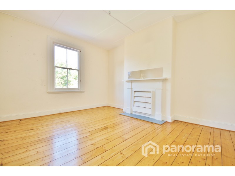 274 Rankin Street, Bathurst NSW 2795