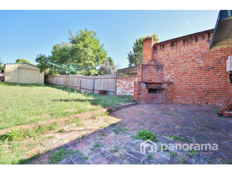 274 Rankin Street, Bathurst NSW 2795