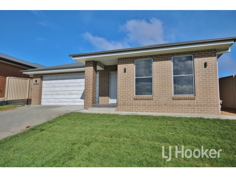 50 Mendel Drive, Kelso NSW 2795