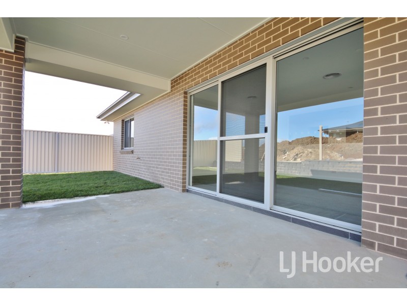 50 Mendel Drive, Kelso NSW 2795