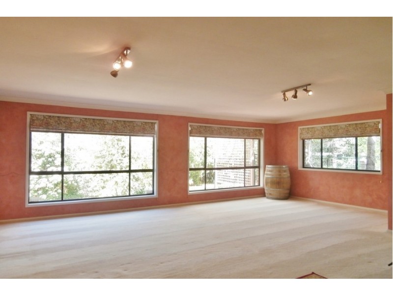 5 Cambewarra Court, Bathurst NSW 2795