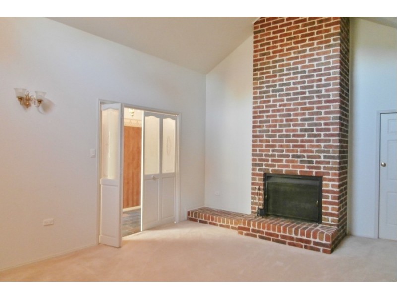 5 Cambewarra Court, Bathurst NSW 2795