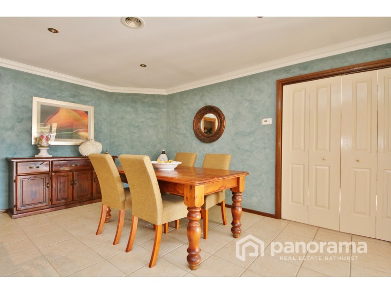 41 Cypress Crescent, Kelso NSW 2795