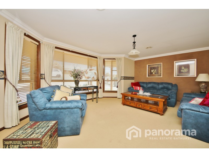 41 Cypress Crescent, Kelso NSW 2795