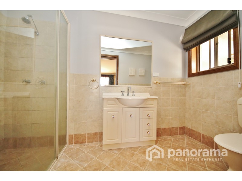 41 Cypress Crescent, Kelso NSW 2795