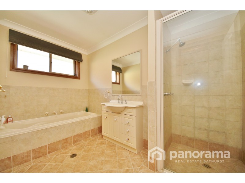 41 Cypress Crescent, Kelso NSW 2795