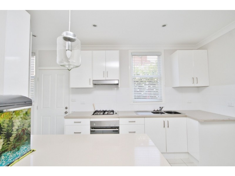 328 Rocket Street, Bathurst NSW 2795