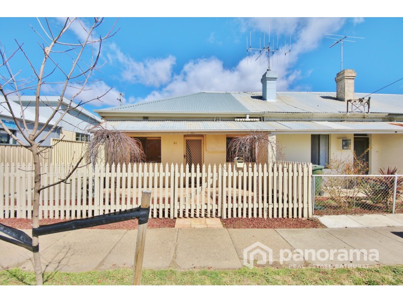 96 Durham Street, Bathurst NSW 2795