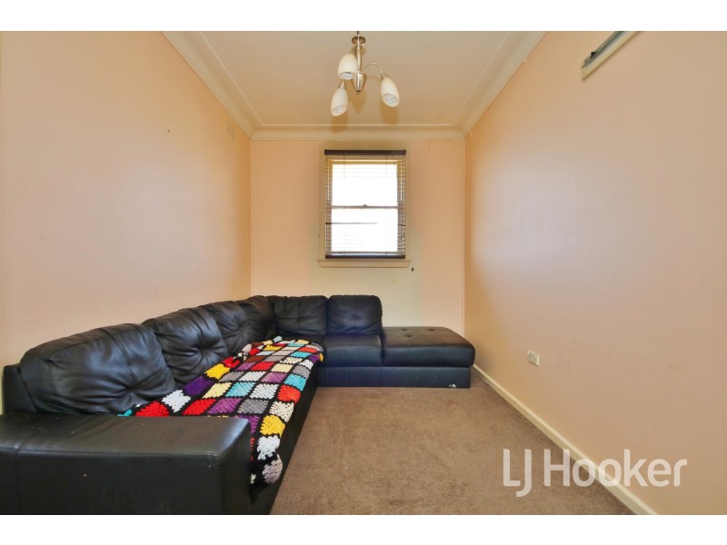 14 Commonwealth Street, West Bathurst NSW 2795