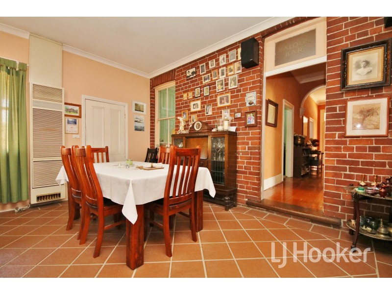 40 Bant Street, South Bathurst NSW 2795