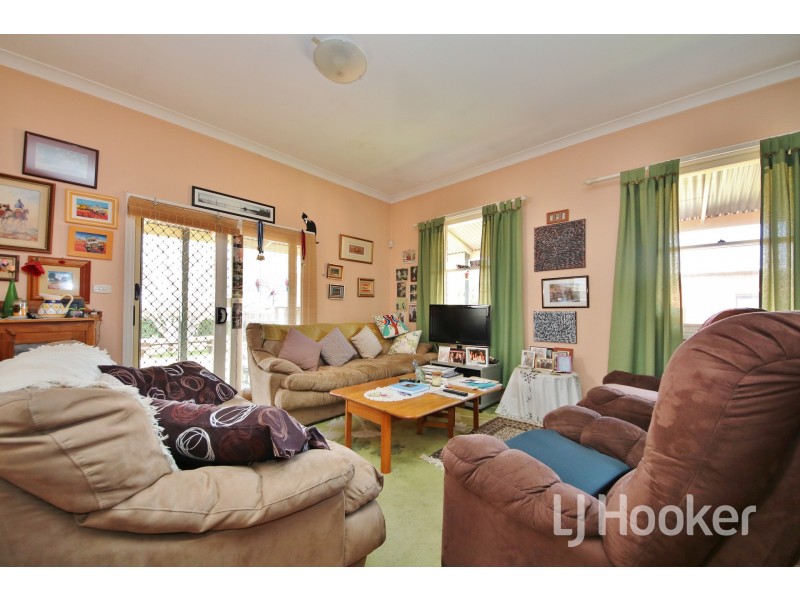 40 Bant Street, South Bathurst NSW 2795